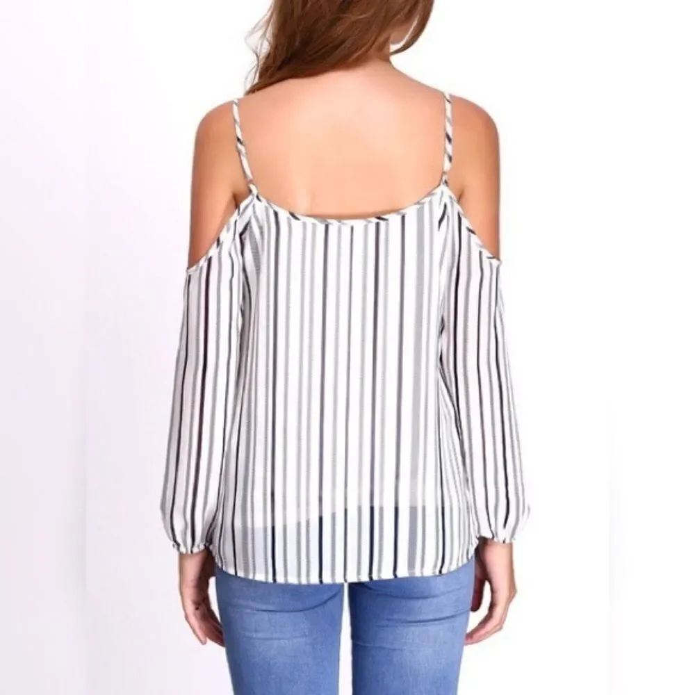 ✨White Cold Shoulder Striped Keyhole Blouse✨ - Picture 2 of 4